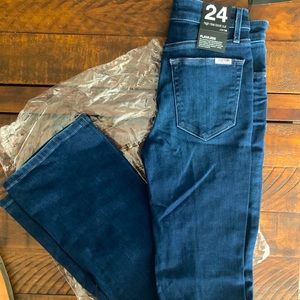 NWT PAIGE High Rise Boot Cut Jeans👖24W